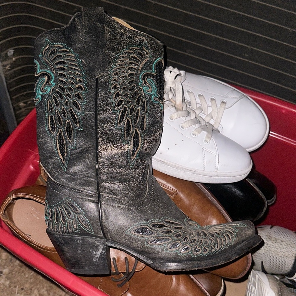 Corral boots